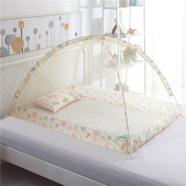 Portable and Foldable Mosquito Net for Cot: Protecting Your Baby with Ease - Image 3